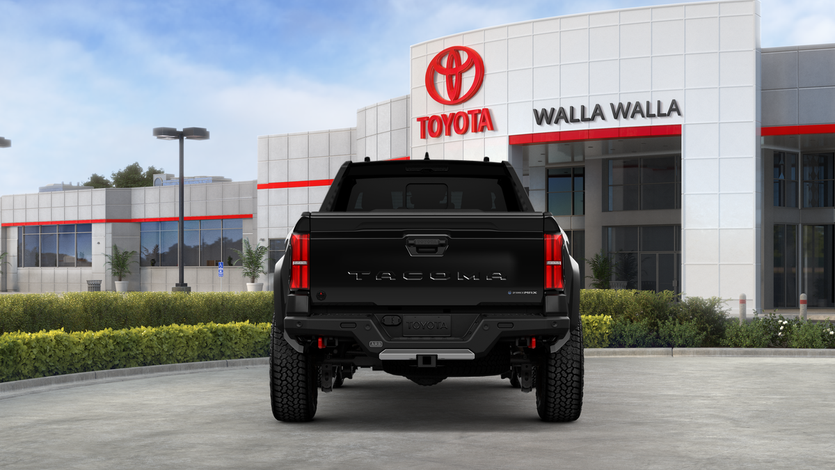 2026 Toyota Tacoma i-FORCE MAX Tacoma Trailhunter