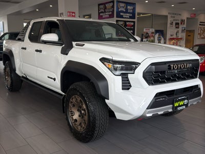 2026 Toyota Tacoma i-FORCE MAX Tacoma Trailhunter