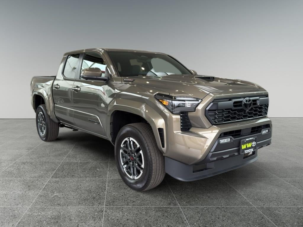 2026 Toyota Tacoma i-FORCE MAX Tacoma TRD Sport
