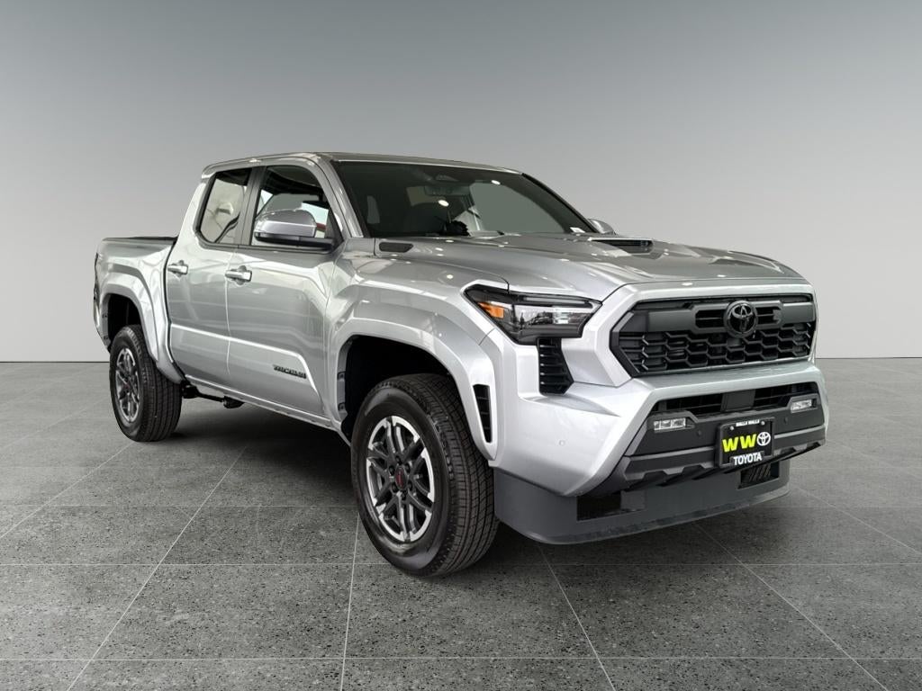 2026 Toyota Tacoma i-FORCE MAX Tacoma TRD Sport