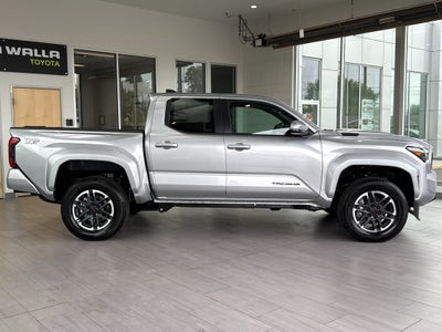 2026 Toyota Tacoma i-FORCE MAX Tacoma TRD Sport