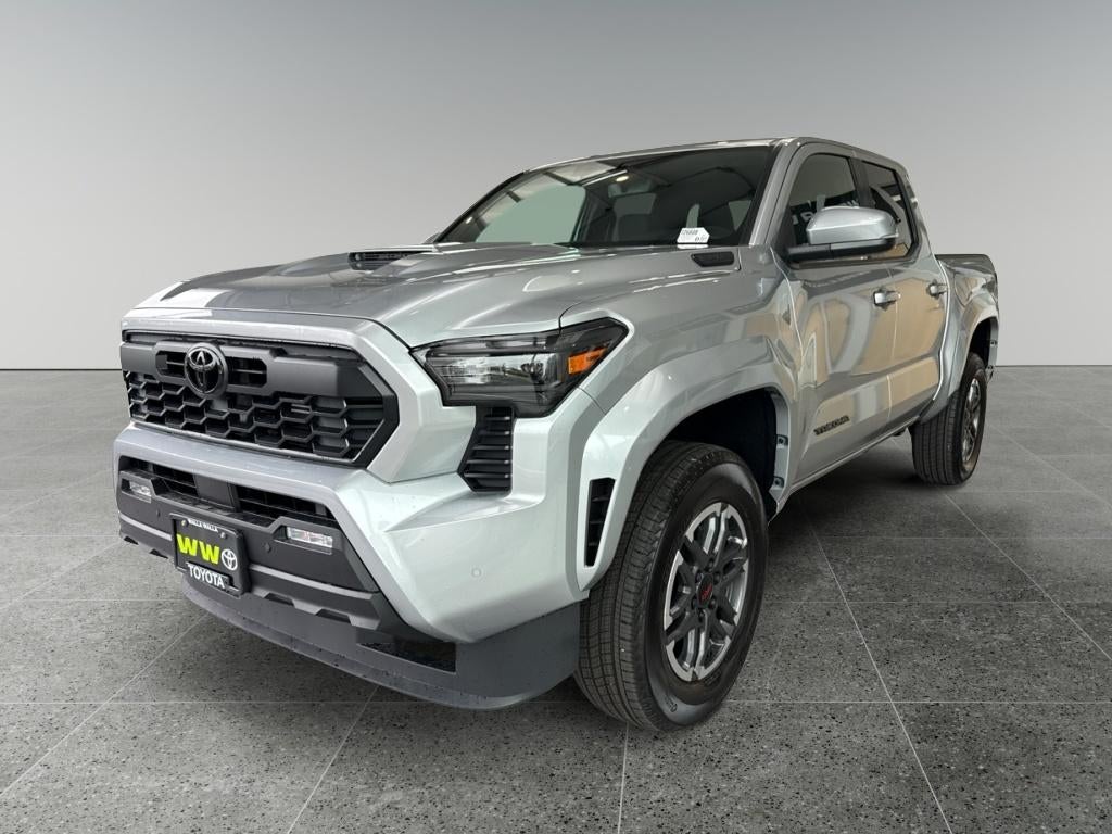 2026 Toyota Tacoma i-FORCE MAX Tacoma TRD Sport