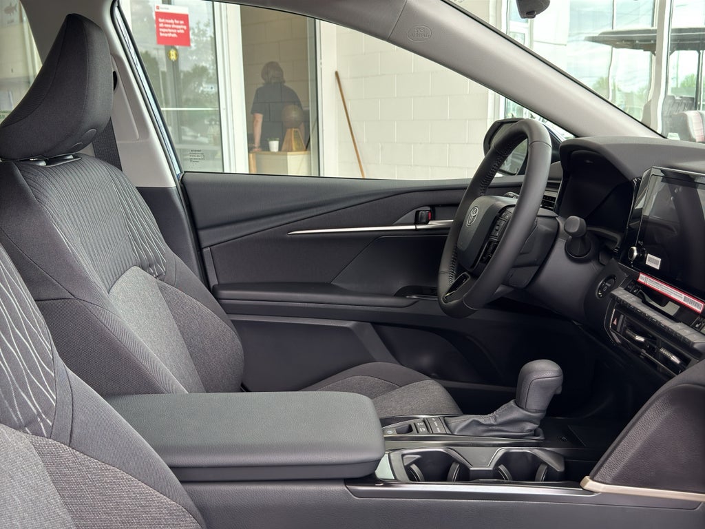 2026 Toyota Camry LE AWD