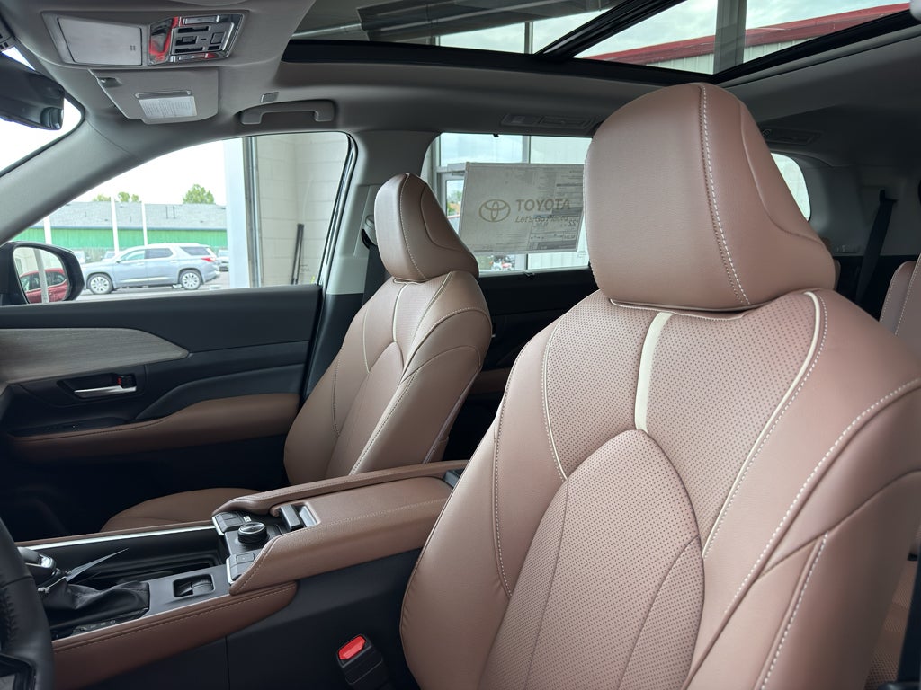 2026 Toyota Grand Highlander Platinum