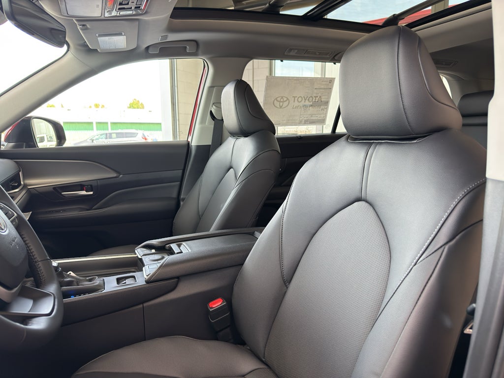 2026 Toyota Grand Highlander Hybrid XLE