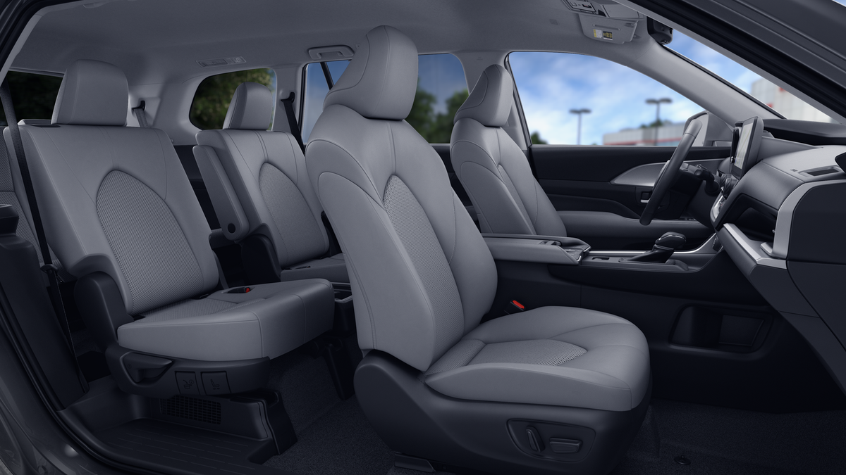 2026 Toyota Grand Highlander Hybrid XLE