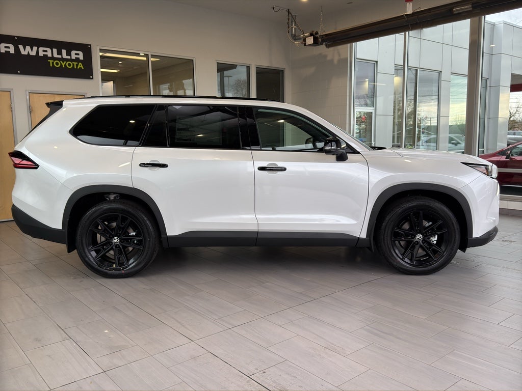 2026 Toyota Grand Highlander Hybrid Nightshade