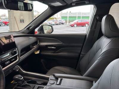 2026 Toyota Grand Highlander Hybrid Nightshade