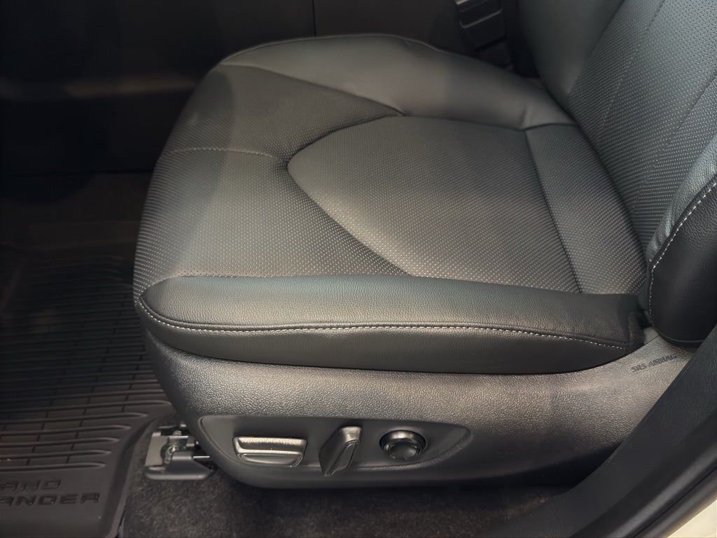 2026 Toyota Grand Highlander Hybrid Nightshade