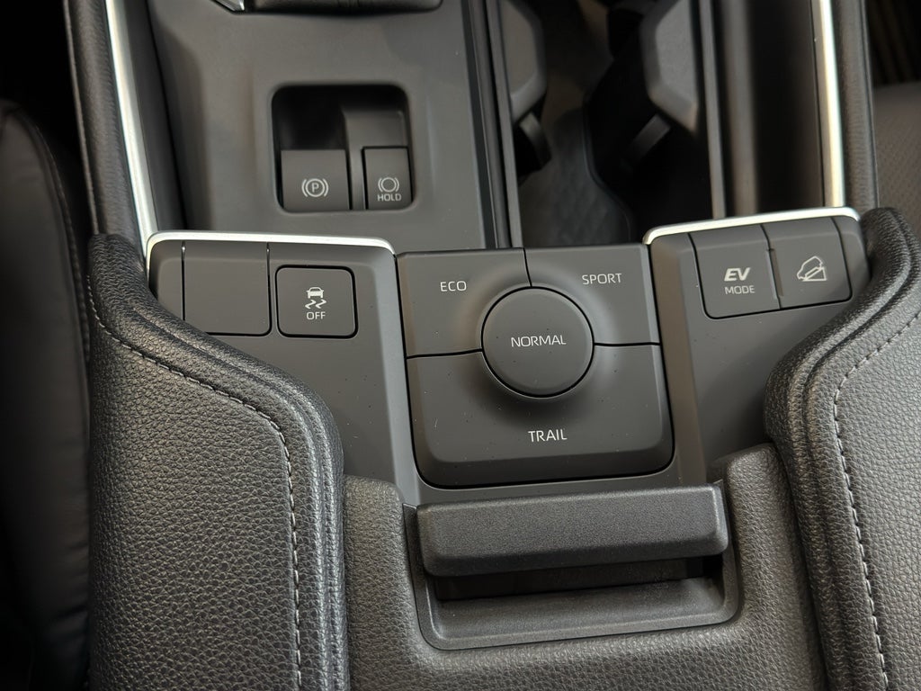 2026 Toyota Grand Highlander Hybrid Nightshade