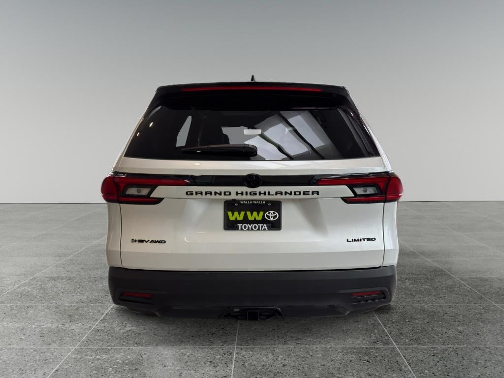 2026 Toyota Grand Highlander Hybrid Nightshade