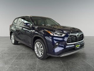 2026 Toyota Highlander Hybrid Platinum