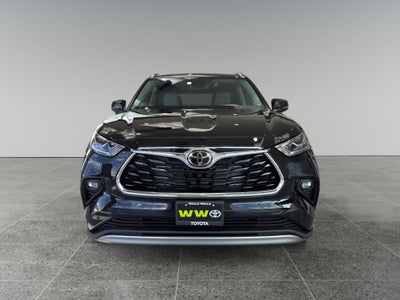 2026 Toyota Highlander Hybrid Platinum