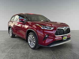 2026 Toyota Highlander Hybrid Platinum