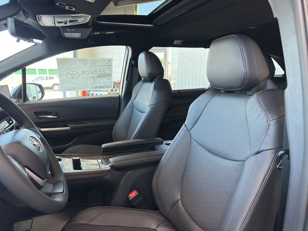 2026 Toyota Sienna Platinum