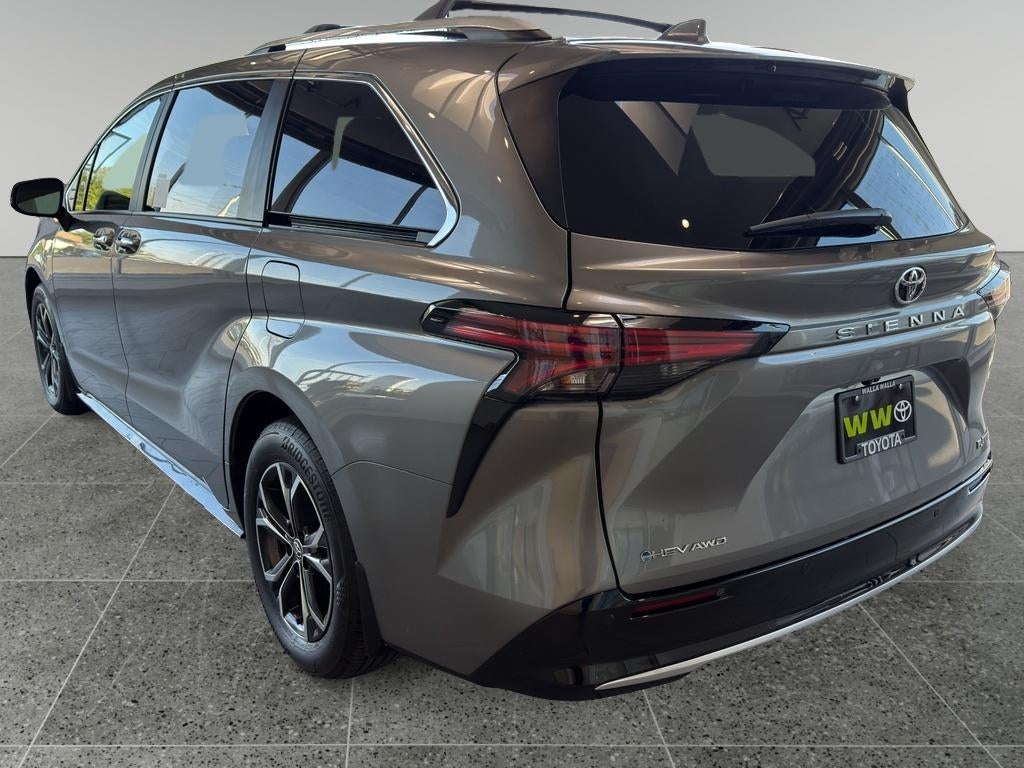 2026 Toyota Sienna Platinum