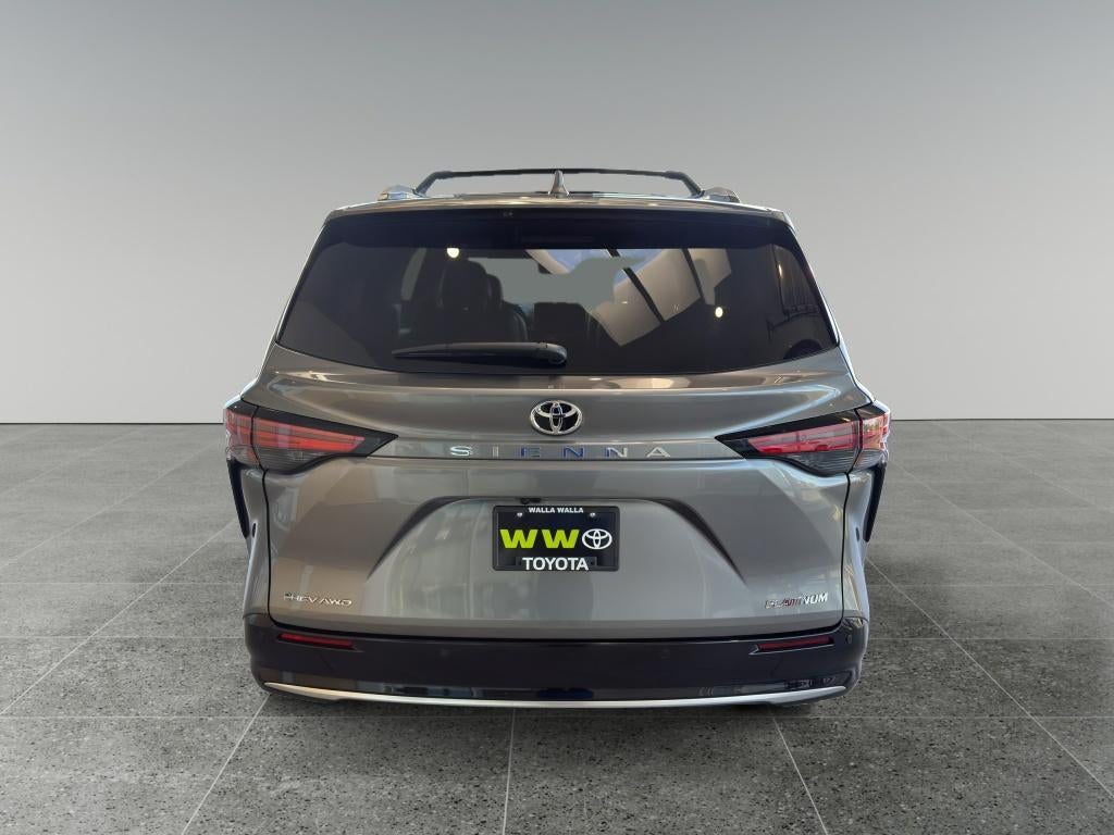2026 Toyota Sienna Platinum