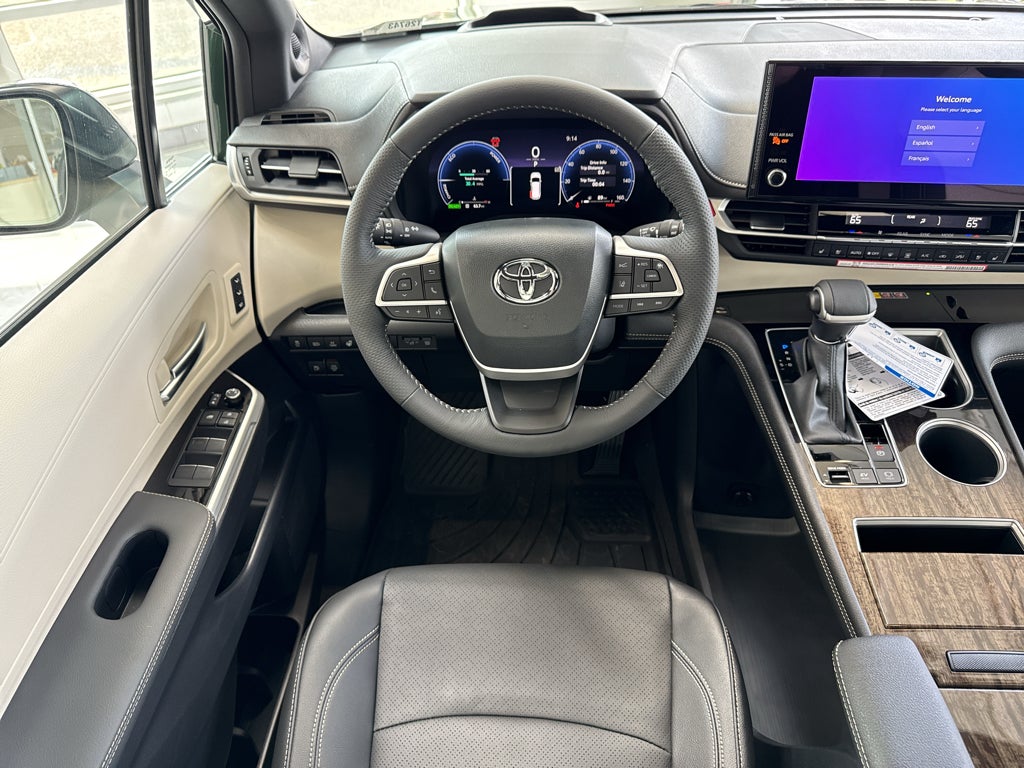 2026 Toyota Sienna Platinum
