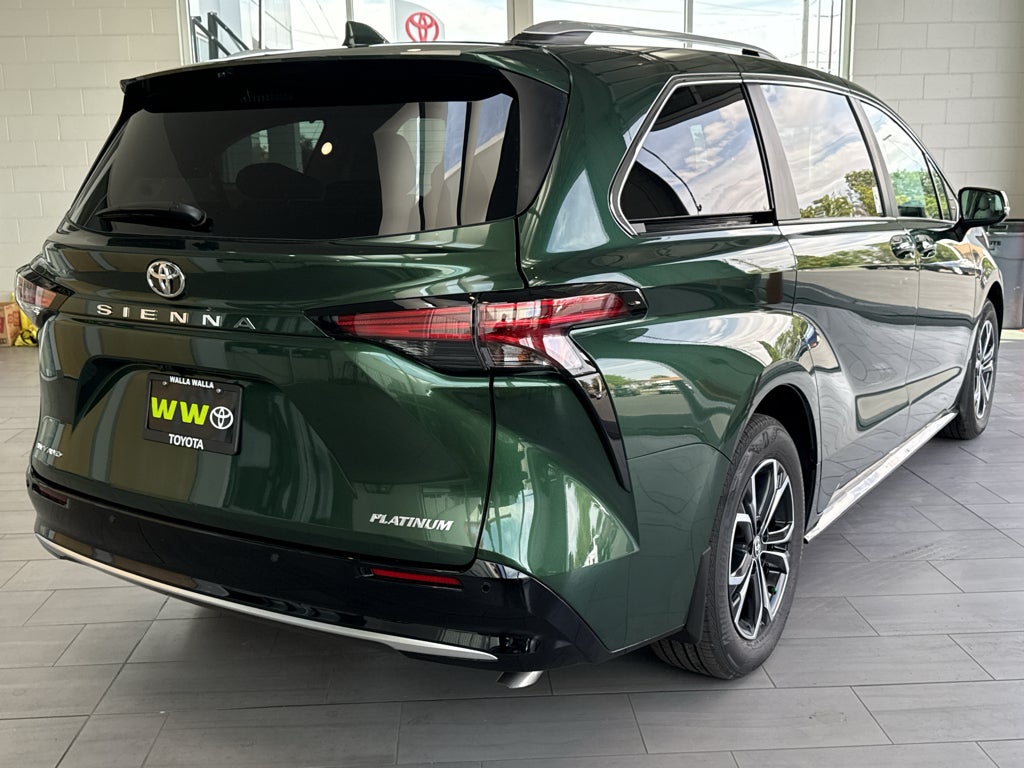 2026 Toyota Sienna Platinum