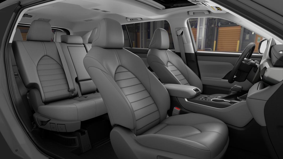 2026 Toyota Highlander Hybrid XLE