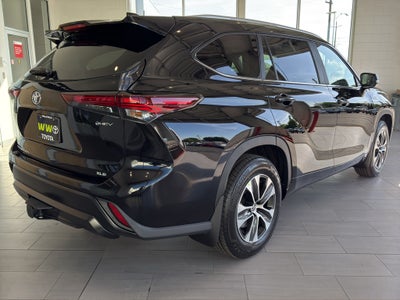 2026 Toyota Highlander Hybrid XLE