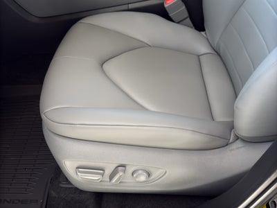2026 Toyota Highlander Hybrid XLE