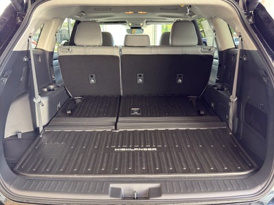 2026 Toyota Highlander Hybrid XLE