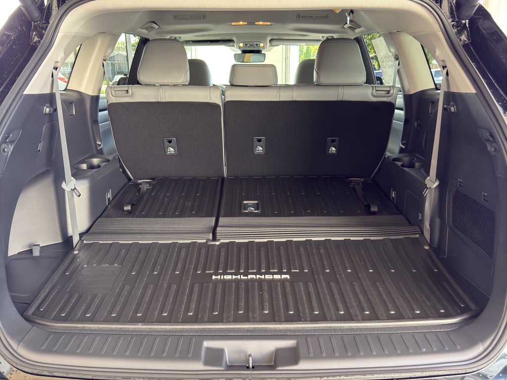 2026 Toyota Highlander Hybrid XLE