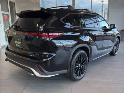 2026 Toyota Highlander XSE