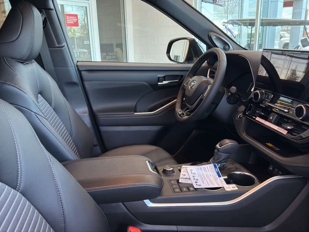 2026 Toyota Highlander XSE