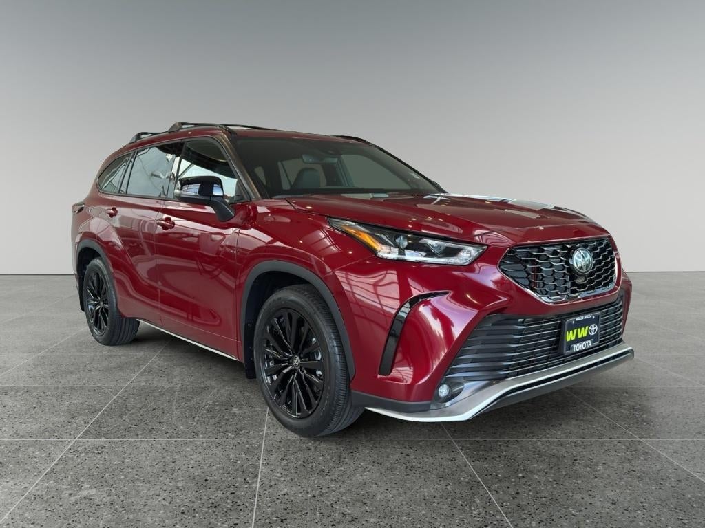 2026 Toyota Highlander XSE