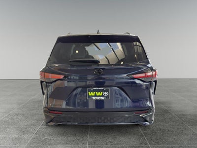 2026 Toyota Sienna XSE