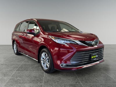 2026 Toyota Sienna Limited