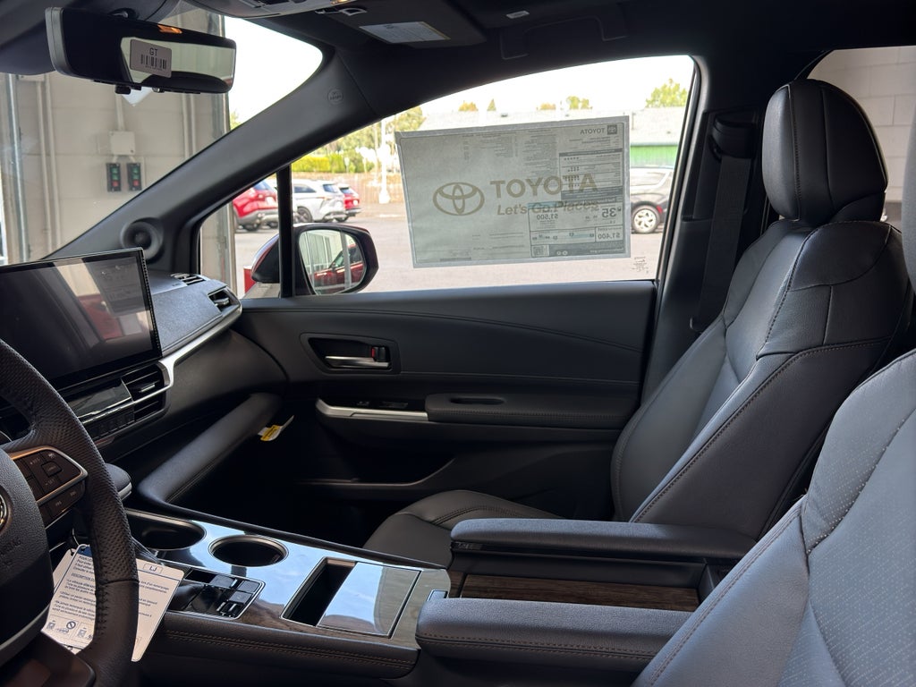 2026 Toyota Sienna Limited