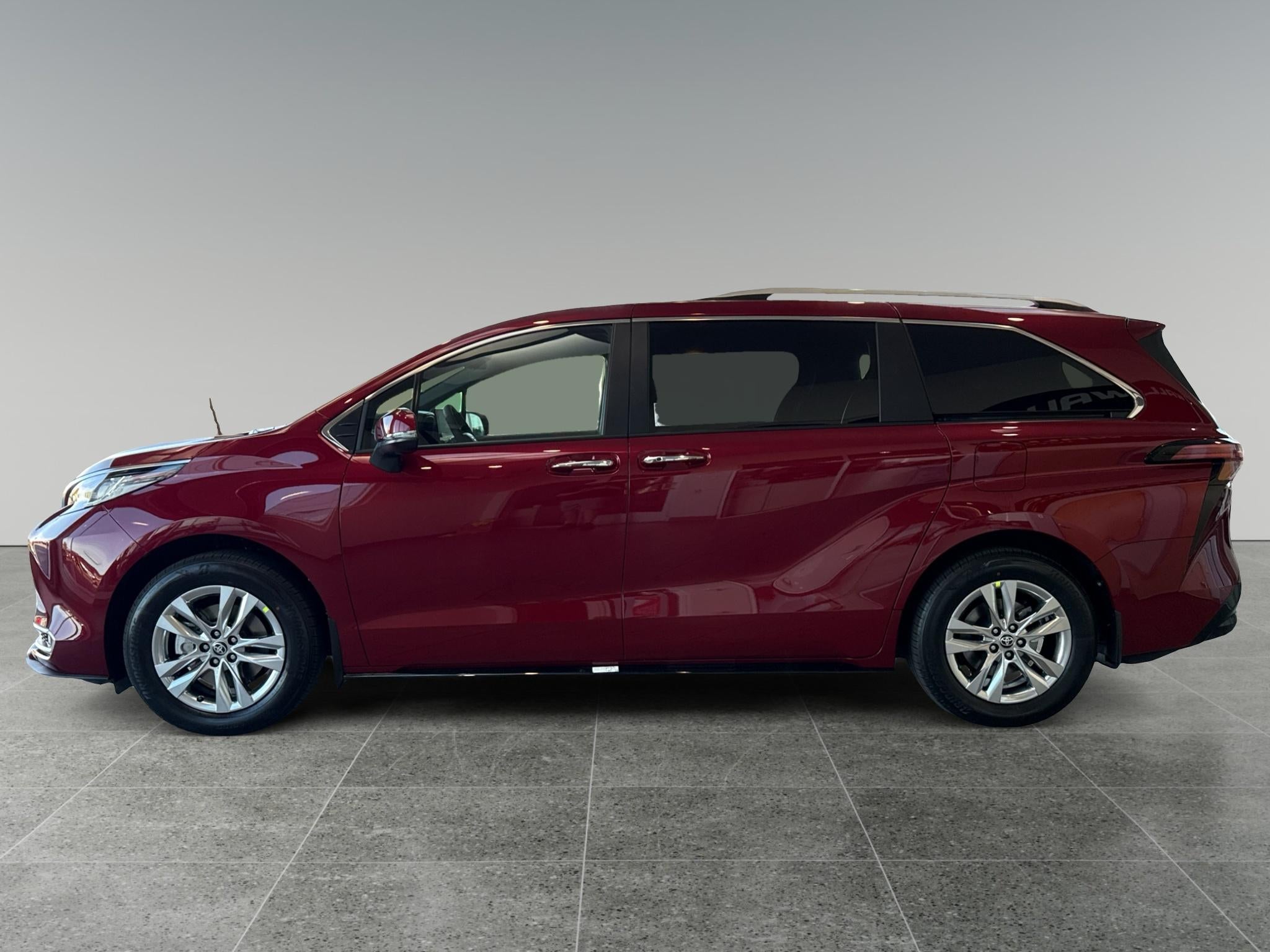 2026 Toyota Sienna Limited