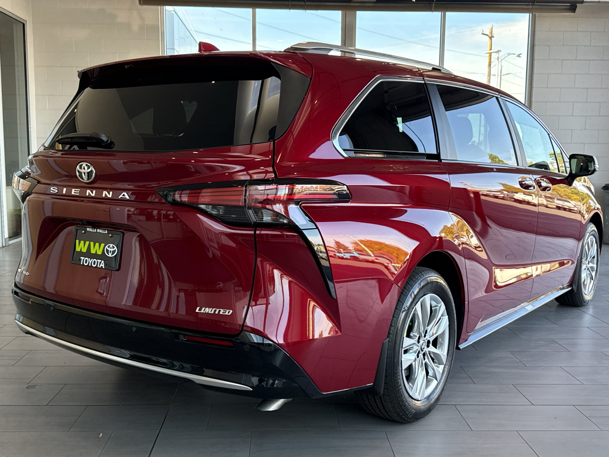 2026 Toyota Sienna Limited