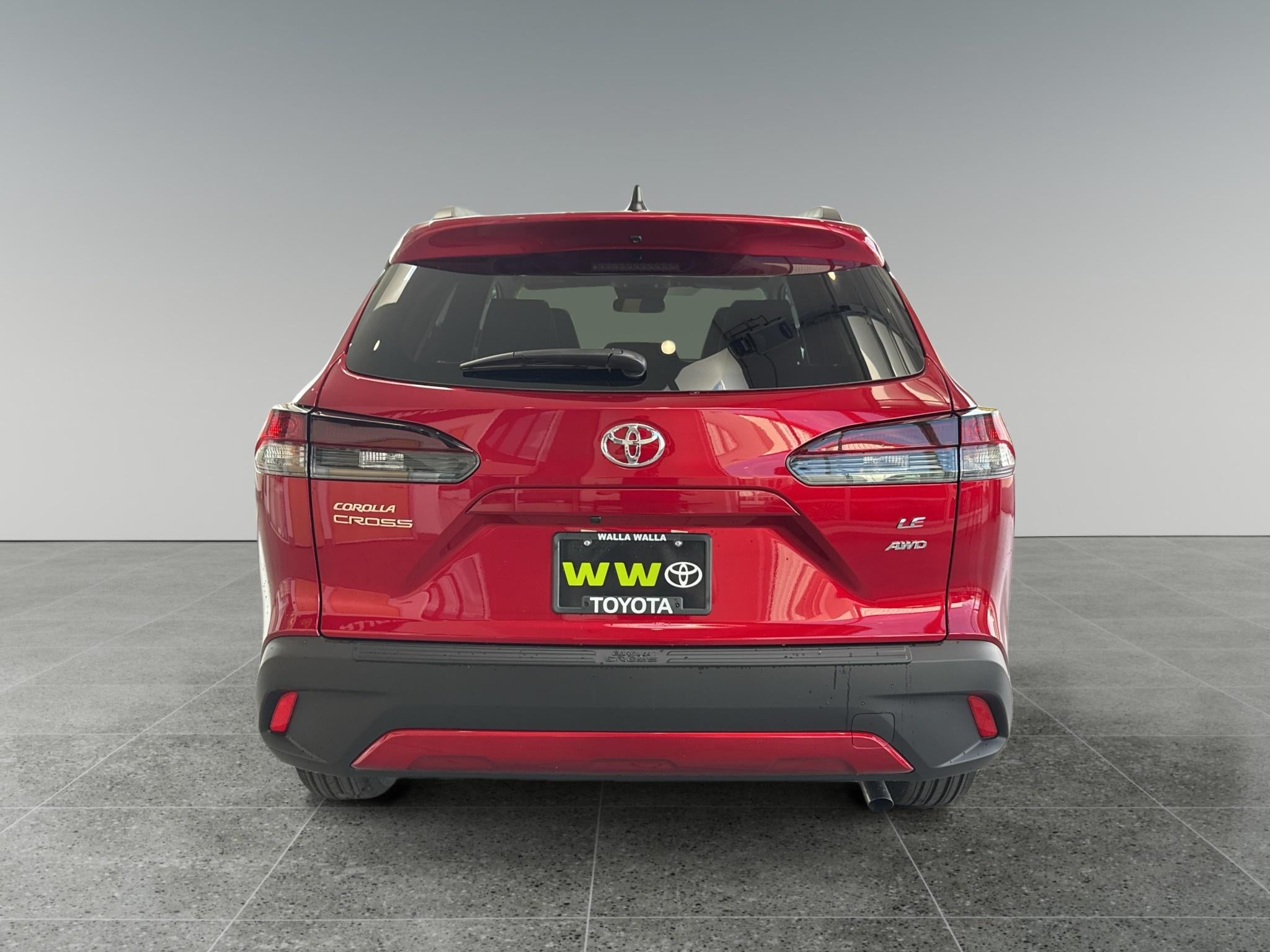 2026 Toyota Corolla Cross LE