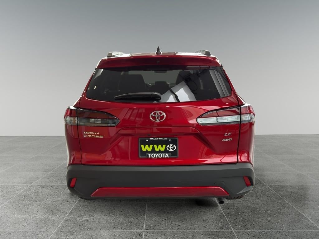 2026 Toyota Corolla Cross LE