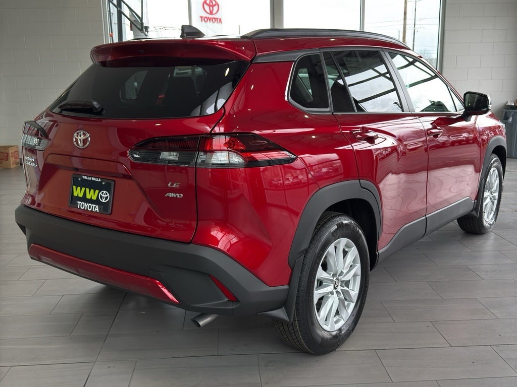 2026 Toyota Corolla Cross LE