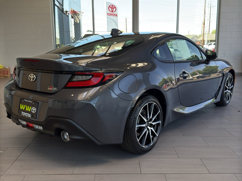 2026 Toyota GR86 MT