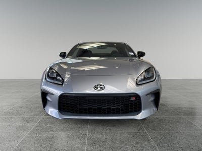 2026 Toyota GR86 Premium MT