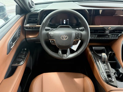 2026 Toyota Toyota Crown Signia Limited