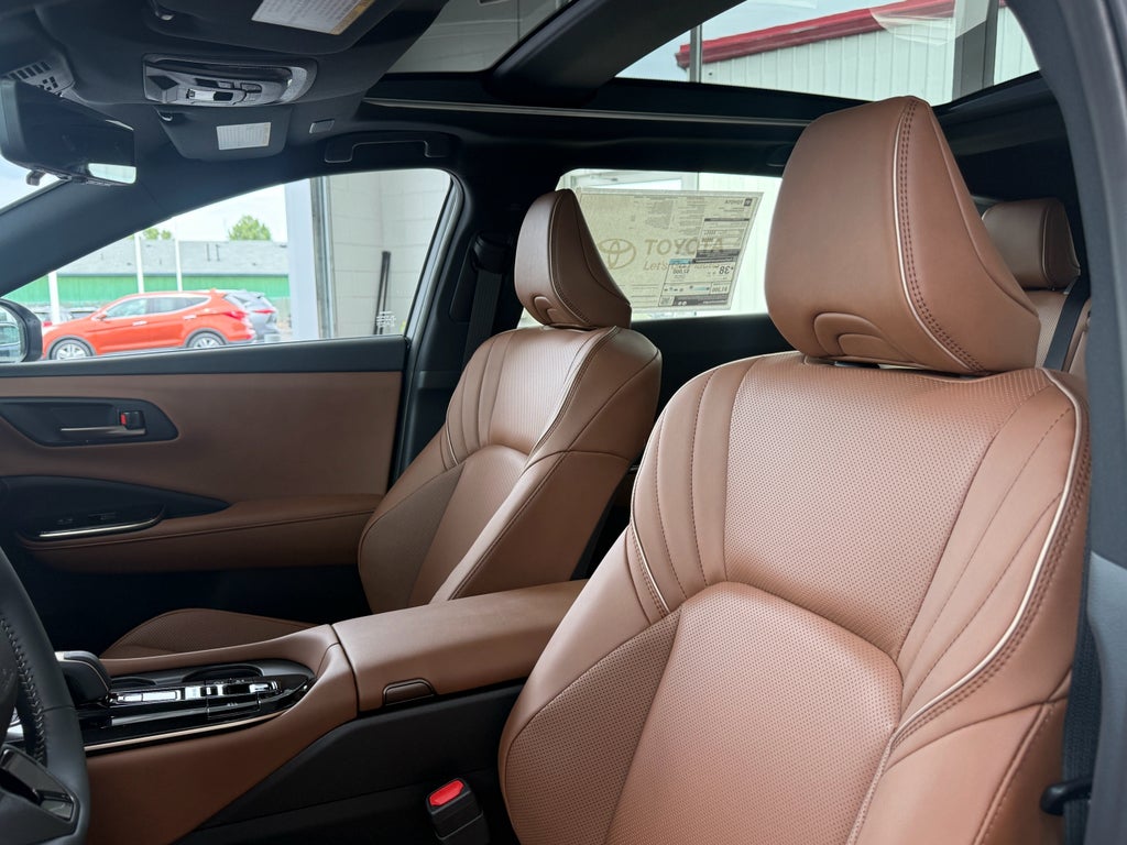 2026 Toyota Toyota Crown Signia Limited