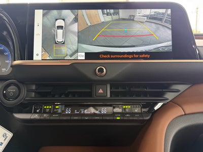 2026 Toyota Toyota Crown Signia Limited