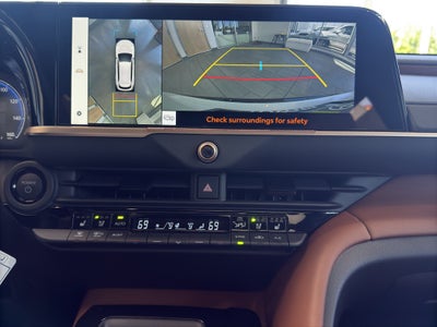 2026 Toyota Toyota Crown Signia Limited