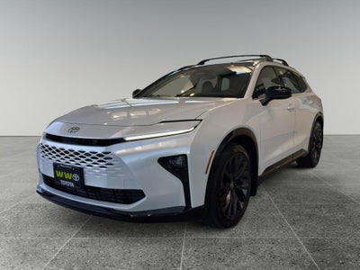 2026 Toyota Toyota Crown Signia Limited