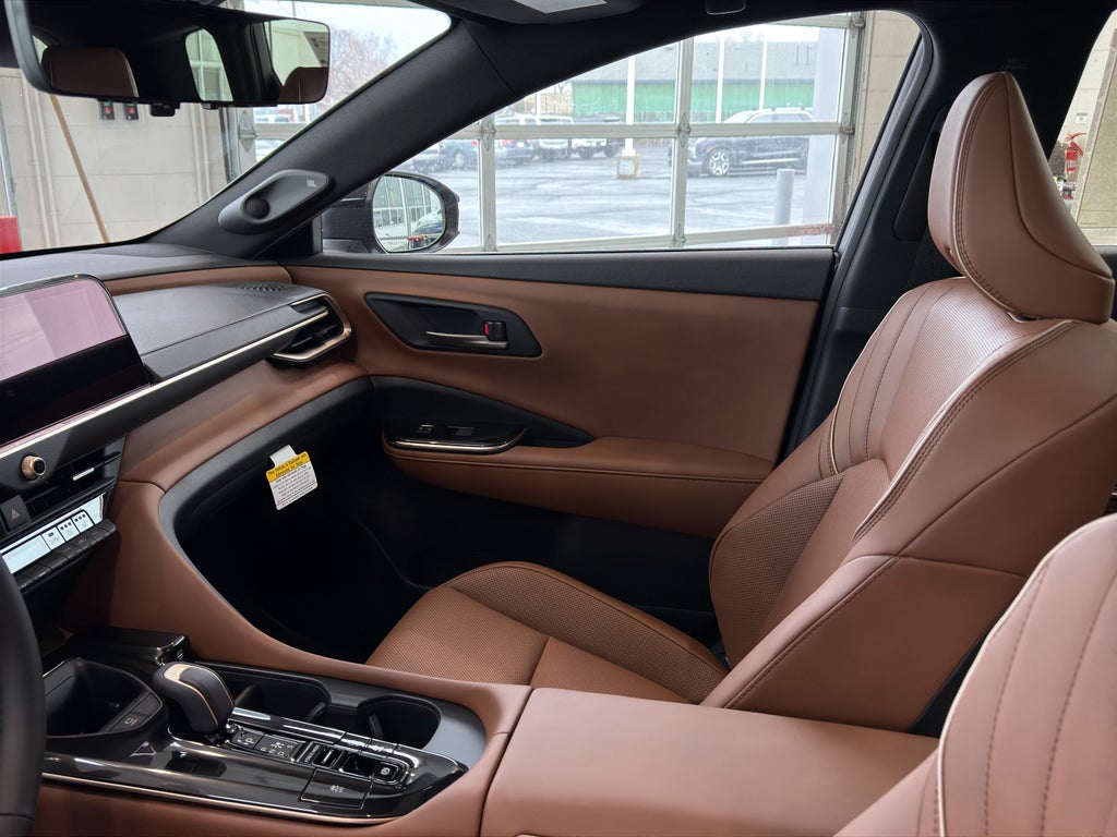 2026 Toyota Toyota Crown Signia Limited