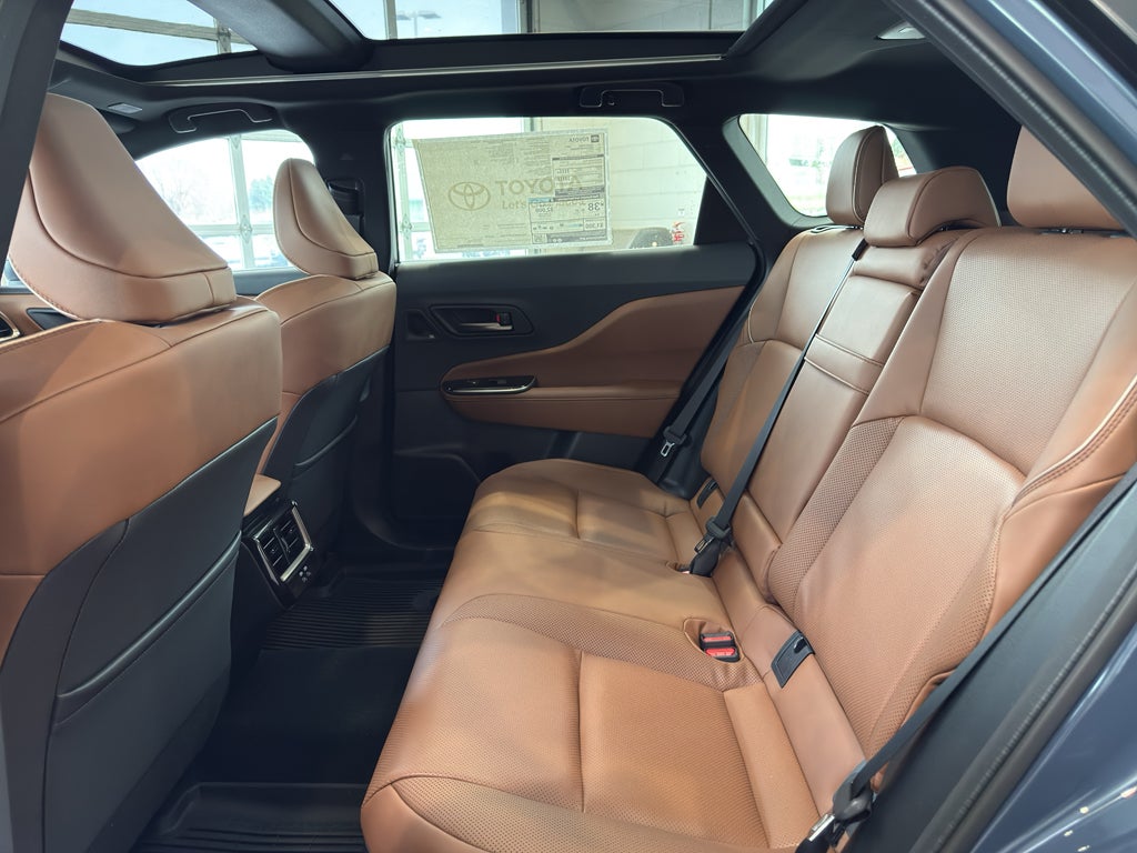 2026 Toyota Toyota Crown Signia Limited