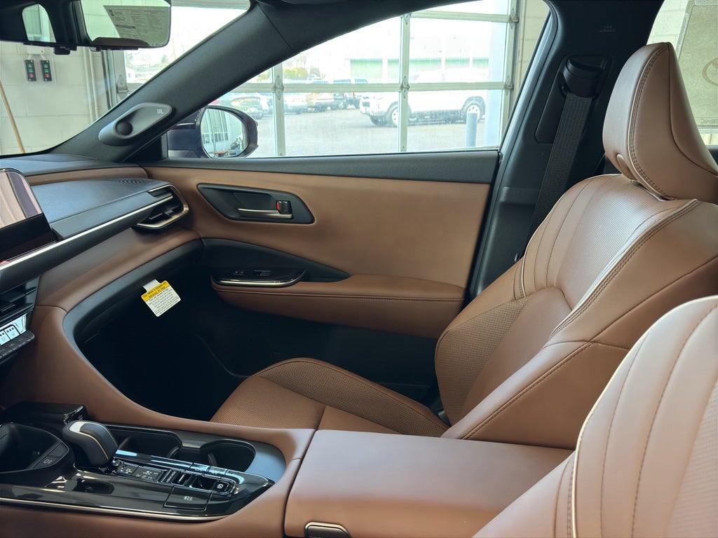 2026 Toyota Toyota Crown Signia Limited