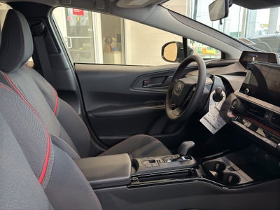 2026 Toyota Prius Plug-in Hybrid SE